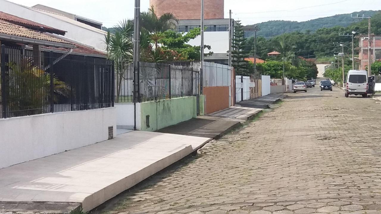 Casa Temporada Beto Carrero Villa Penha  Bagian luar foto